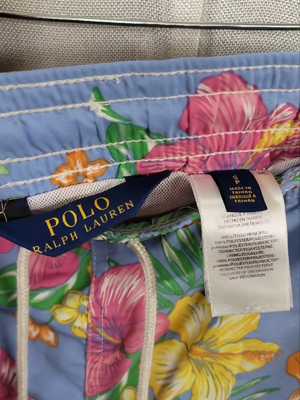 Polo Ralph Lauren Men's Hibiscus Traveler swim trunks Size Small